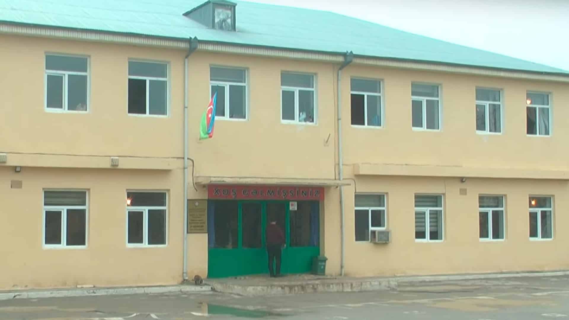 Azərbaycanda məktəbdə    kütləvi zəhərlənmə