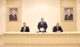 Səhiyyə naziri yeni rektoru kollektivə təqdim etdi -  FOTO