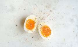 Bu qida saatlarla tox saxlayır -  Arıqladır