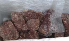 Şadlıq saraylarında mənşəyi məlum olmayan ətlər aşkarlandı -  VİDEO