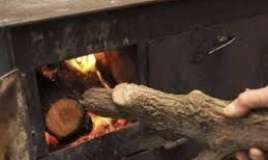 Sobanın üstünə yıxılan qadın öldü 