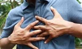 Xurma çəyirdəyi nəfəs borusuna düşən gənc öldü 