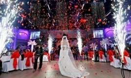 Toyda oynadığı yerdə yıxılıb öldü 