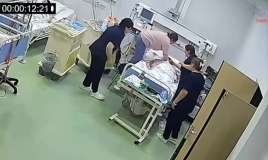 Ürəyi dayanan pasiyent 45 dəqiqə sonra həyata qaytarıldı -  VİDEO