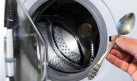 Paltaryuyan maşının qapısına qaşıq qoyun -  Səbəb