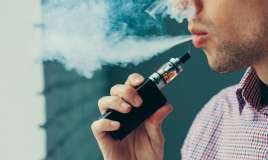 Elektron siqaretlərin təhlükəsi:  Ağciyərlərə zərər və reanimasiya riski 