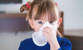 Qışda davamlı burun axıntısı:  Soyuqdəymə deyil, allergiya ola bilər 