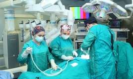 Robotik  əməliyyat olunan xəstə evə buaxıldı - VİDEO