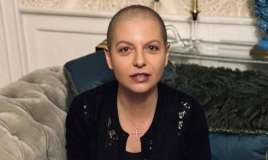 Xərçəngdən müalicə alan   Simonyanın pariksiz fotosu