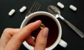 Qəhvə ilə vitaminləri içmək olmaz 