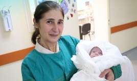 15 ildən sonra 540 qram çəkidə doğulan Nur... -  FOTO