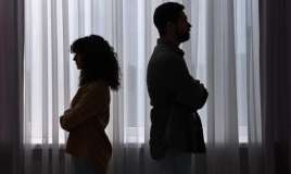 Səssiz evliliklər:  Bitməyən, lakin yaşamayan münasibət
