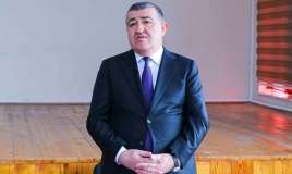 İsra başçısına ağır itki 