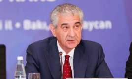 Əli Əhmədovun oğlu özəl klinikasındakı vəzifəsindən getdi 