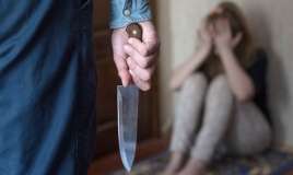 Sumqayıtda ər özündən 18 yaş balaca arvadını öldürdü 