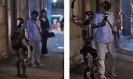 Yaşlı qadına “sataşan”  robot    saxlanıldı