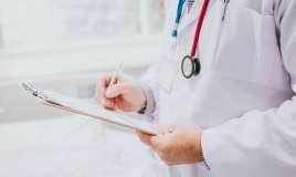 Tez-tez sidiyə gedənlər hansı həkimə  müraciət etməlidir?