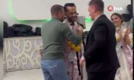 Bəyə verilən hədiyyə hər kəsi güldürdü -  FOTO