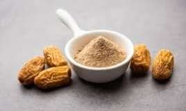 Xurma tozu yeyən 82 yaşlı kişi xəstəxanalıq oldu 