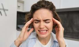 Gərgin baş ağrılarına  nə kömək edir?