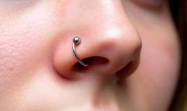 Bir ay  öskürdü -   Ağciyərindən sırğası çıxdı