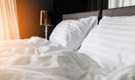 Kişi sağda, qadın solda yatmalıdır -  Səbəb