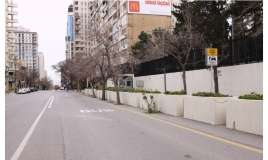 20 tibb müəssisəsinin qarşısında minib-düşmə yerləri təşkil edilib 