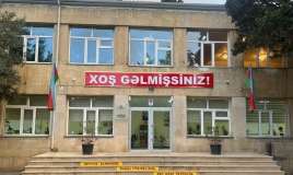 12 yaşlı şagird özünü məktəb binasından atdı  