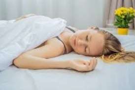 Bu adamlar yastıqsız yatmalıdır  – Səbəb