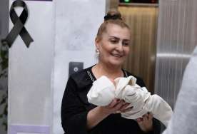 Əməkdar həkim vəfat etdi -  FOTO