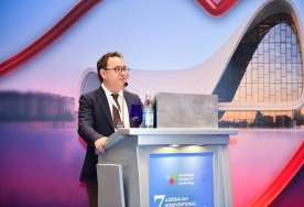 Tanınmış kardioloq Mərkəzi Klinikadan ayrıldı  – Səbəb