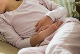10 yaşlı  qız qarın ağrısı ilə xəstəxanaya  gətirildi  – Hamilə olduğu üzə çıxdı