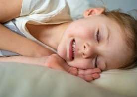 2-5 yaş arası yuxuda diş qıcırtısı səsi:  Nə etməli?