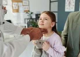 Uşaqda bu əlamətlər varsa  -  endokrinoloqa aparın