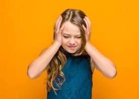 Uşaqlarda baş ağrılarının    -  5  əsas səbəbi