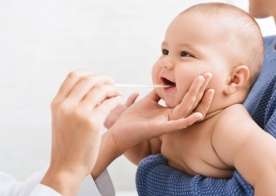 Soyuq su içmək boğazı xəstələndirir? -  Pediatrdan cavab