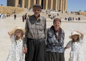 34 ildən sonra uşaqları dünyaya gəldi -  FOTO