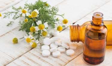 Homeopatiya: oxşarın oxşarla müalicəsi -  Dərman və həkimlərdən fayda görməyənlər üçün