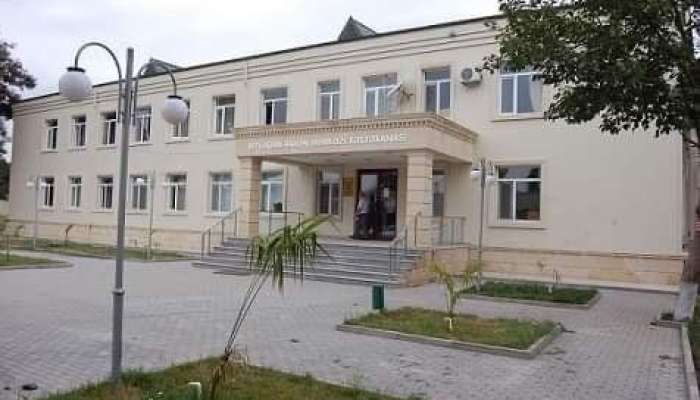 Sabunçu Tibb Mərkəzində  xəstə yıxılıb öldü