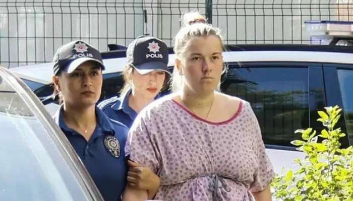 Uşağı doğub unitaza atan qadın həbsdən buraxıldı 
