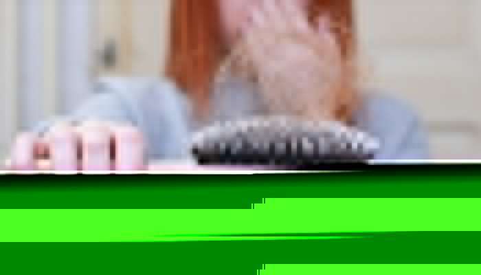 Saç tökülməsinə səbəb olan  5 VƏRDİŞ