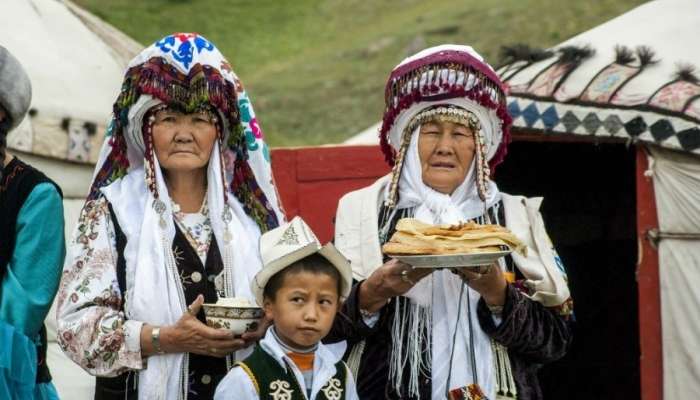 Dünyanın ən rahat və xoşbəxt insanları qırğızlar   seçildi
