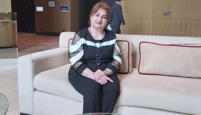 Balta ilə öldürülən qadın kimdir? 