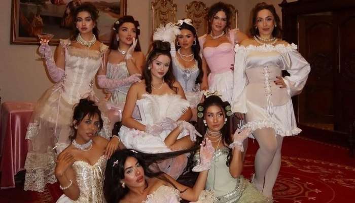 Yüzbəyova tənqid olunan partidən fotoları  sildi