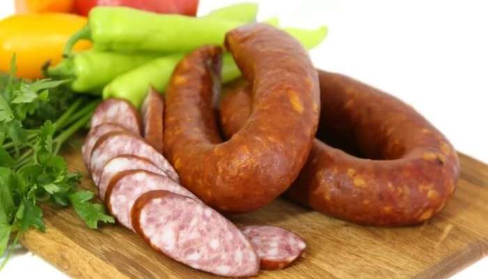 Kolbasa 2 ağır xəstəliyə səbəb olur  – Həkim