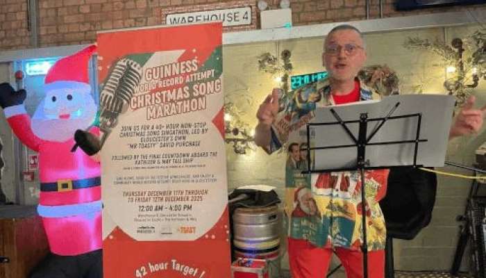 42 saat Milad nəğmələri oxudu  – Yeni Rekord