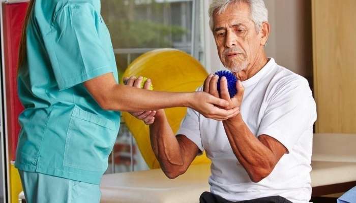 İnsultdan sonra sağalmanı sürətləndirən    yeni kəşf