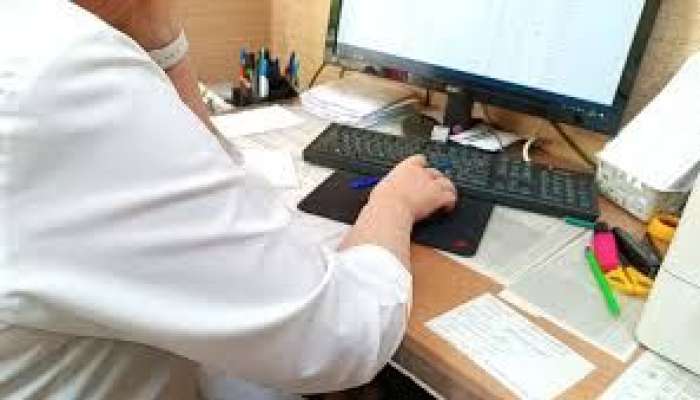 10 ay xəstəxanaya düşə bilməyən qadında   - xərçəng aşkarlandı