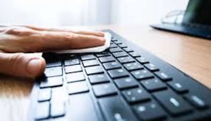 Çirkli klaviatura xəstəlik mənbəyidir  – Həkim