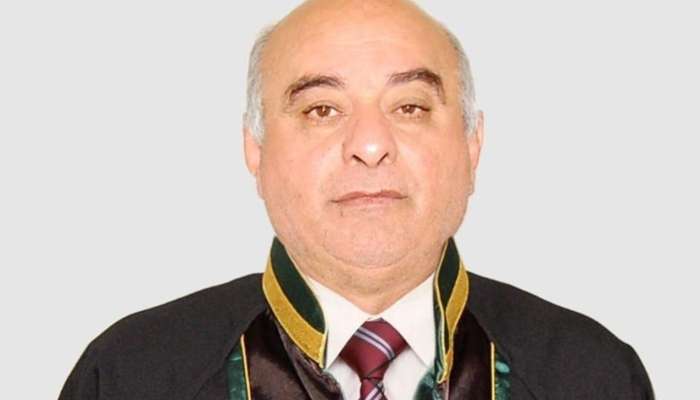 Keçmiş hakim vəfat etdi 